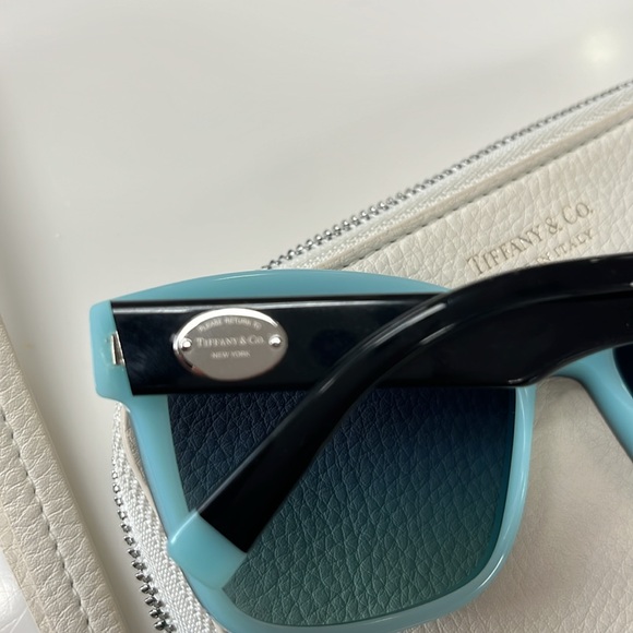 🩵Rare Tiffany & Co Sunglasses🩵 - Picture 10 of 11